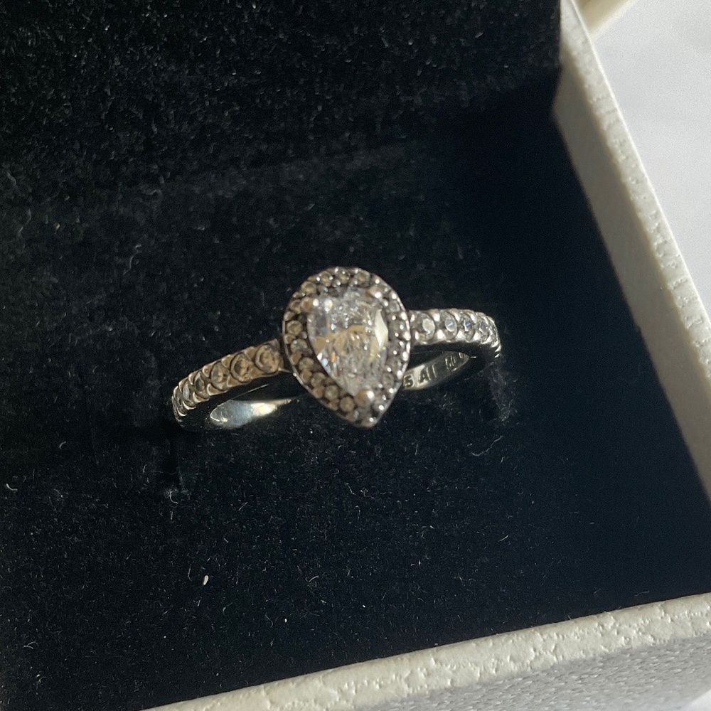 Pandora Silver Teardrop Ring